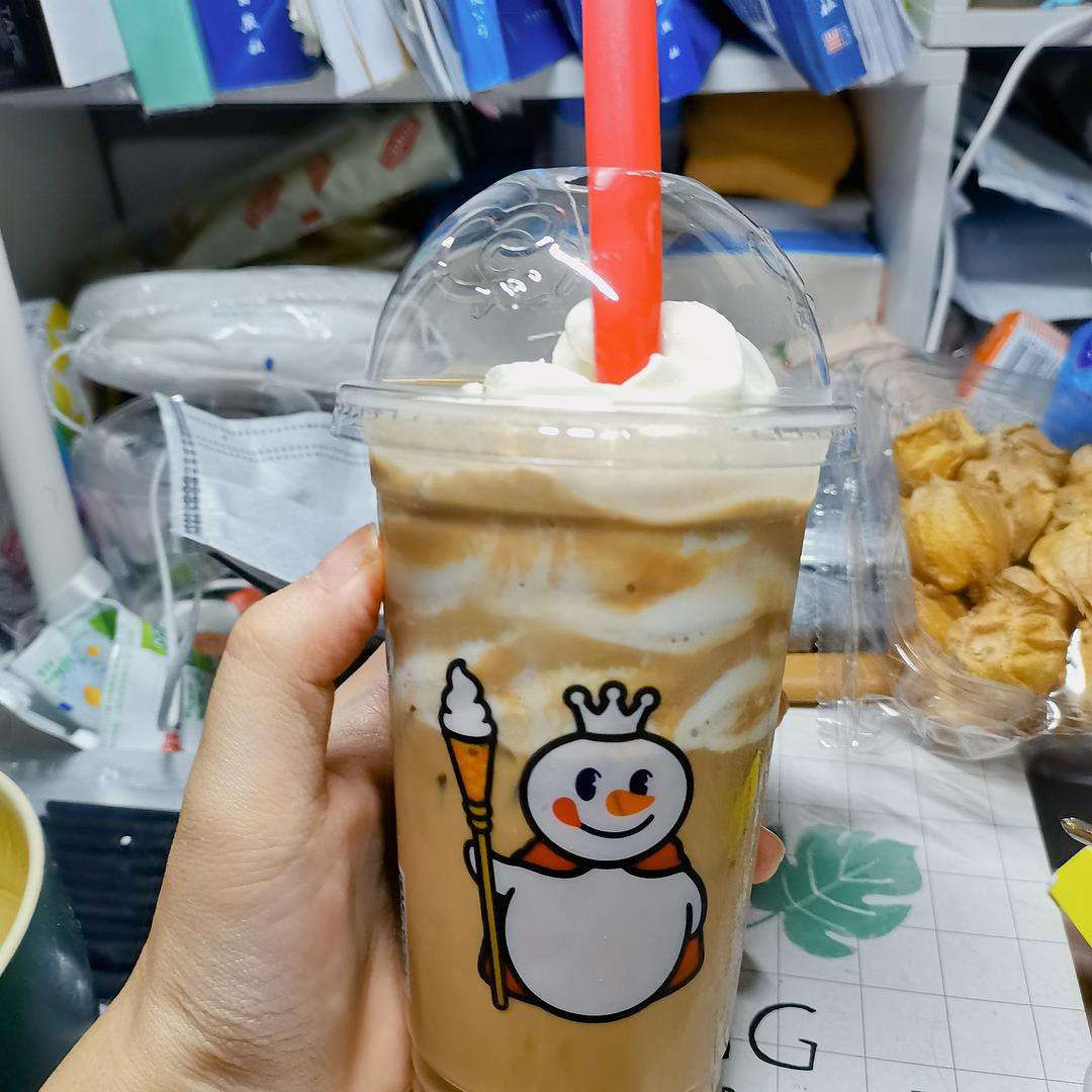 蜜雪冰城奶茶加盟店要多少钱才能开，加盟蜜雪冰城奶茶店大概多久回本