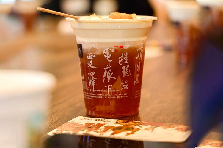 加盟茶颜悦色要多少加盟费，开一家茶颜悦色加盟费多少钱